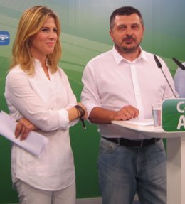 Ana Mestre y Toni Martín, hoy en rueda de prensa