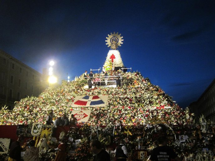 La Ofrenda de Flores a la Virgen,