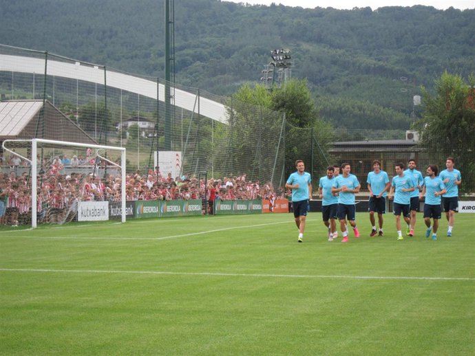 Recibimiento al Athletic en Lezama