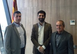 A. Bru; J.Puigneró; T. Cascante firman un acuerdo