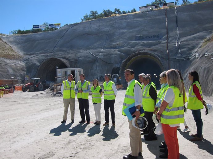 Rajoy Visita las obras del AVE en Ourense