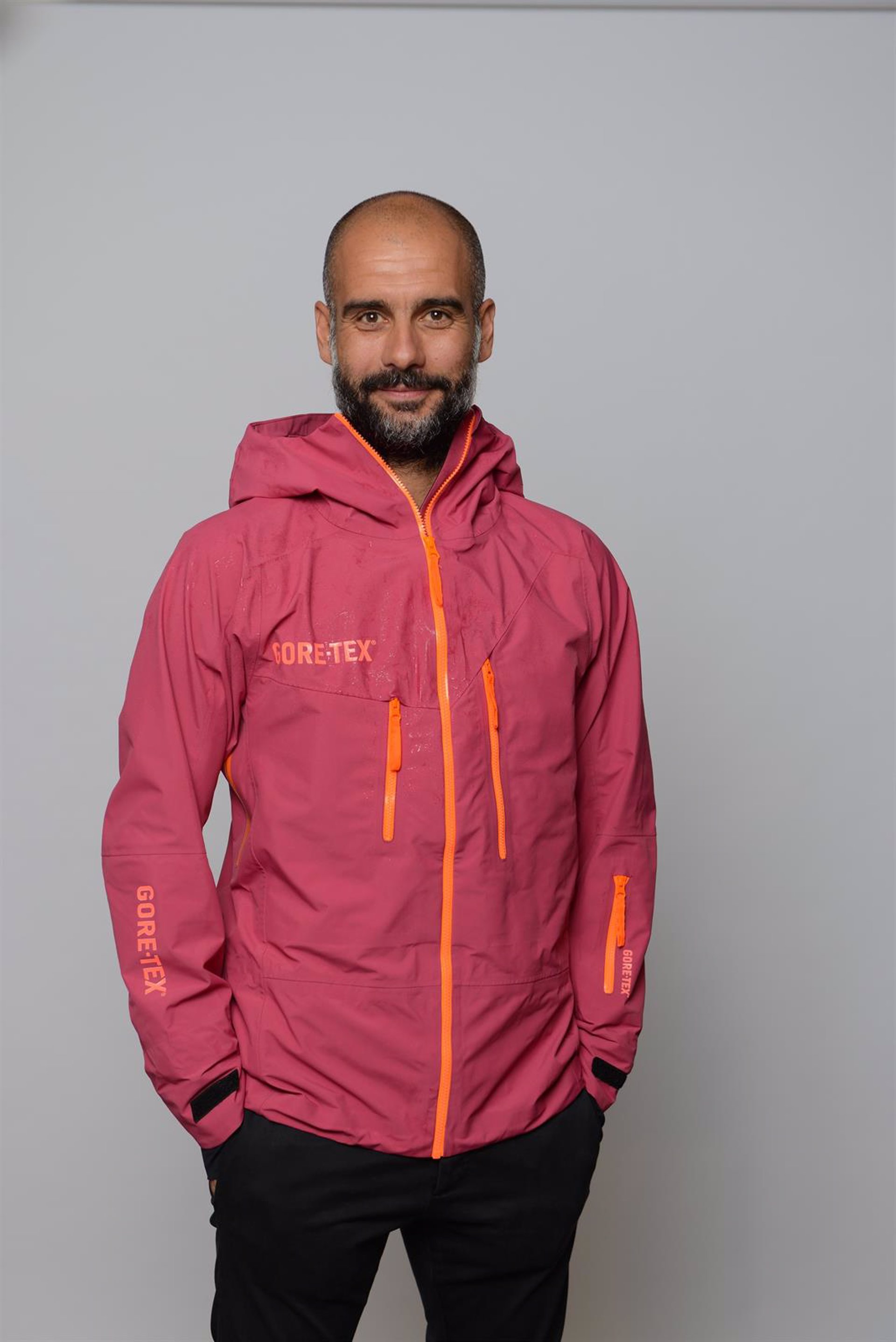 Pep Guardiola firma cuatro años como imagen de GORE-TEX