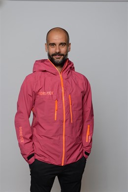 Pep Guardiola firma cuatro años como imagen promocional de GORE-TEX