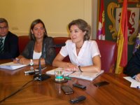 García Tejerina reitera que el Gobierno impulsa medidas