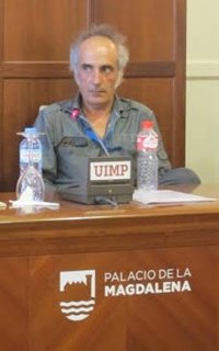 Biólogo "desaconseja" los controles de población del lobo