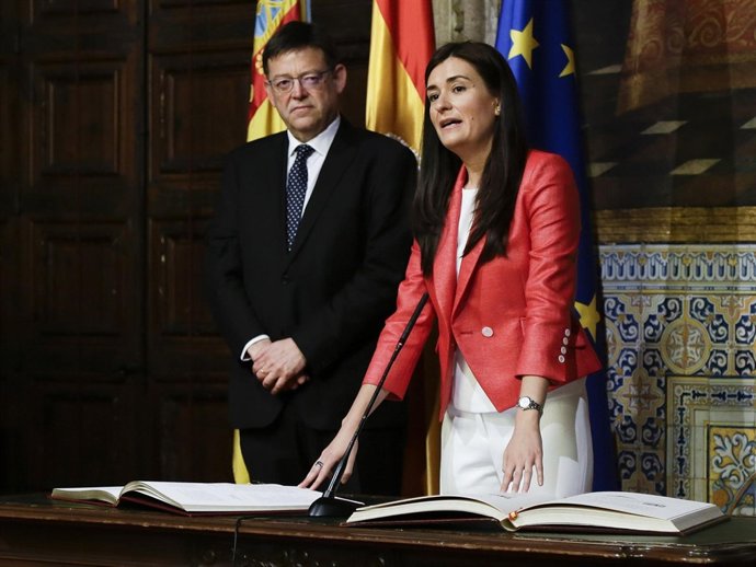 La consellera Carmen Montón, en la toma de posesión.