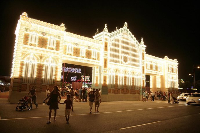 Portada del recinto ferial de la Feria de Almería 