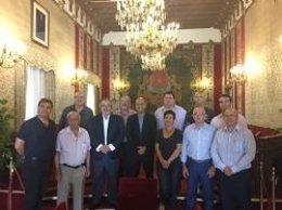Reunión de la FSMCV y las cuatro sociedades de Alicante con el alcalde