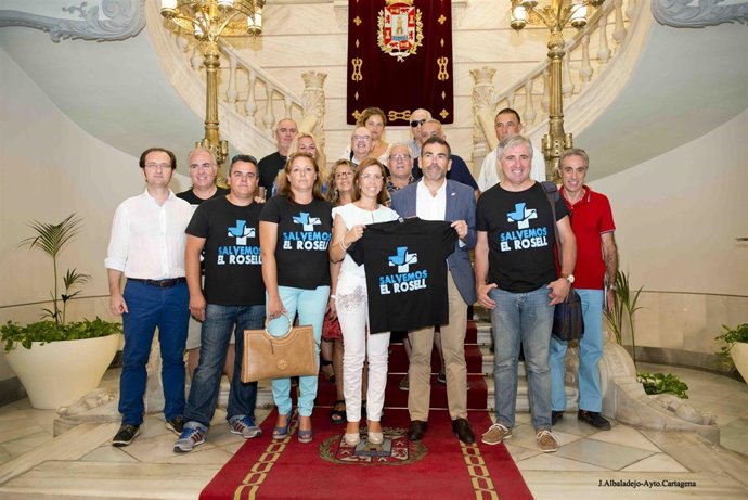 Plataforma 'Salvemos el Rosell' con alcalde y vicealdesa de Cartagena