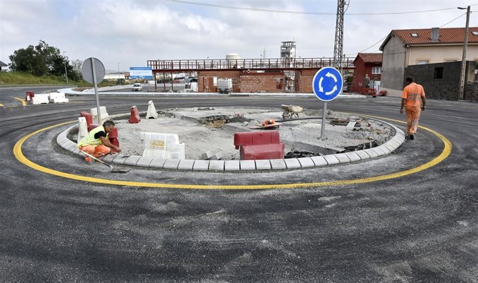 Obras del nuevo depósito de vehículos de Ojaiz