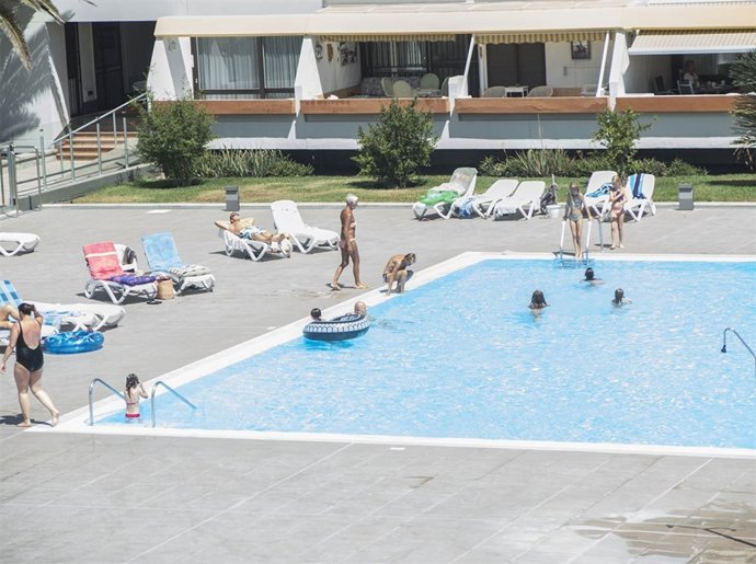 El principal uso del hipoclorito sódico es como desinfectante en piscinas