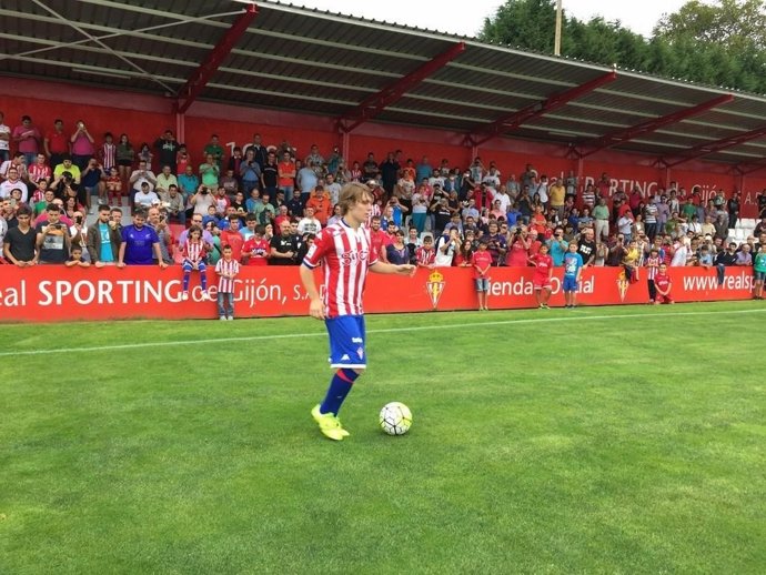 Halilovic, nuevo jugador del Sporting de Gijón