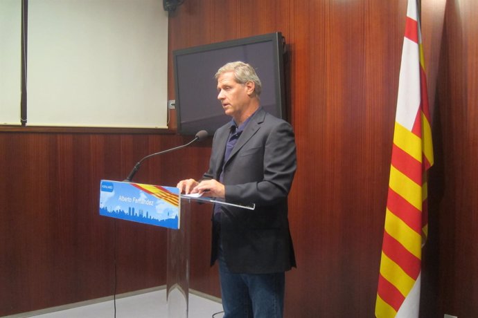 El líder del PP en el Ayuntamiento de Barcelona, Alberto Fernández