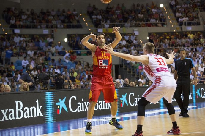 España vs Polonia, Fernando San Emeterio 