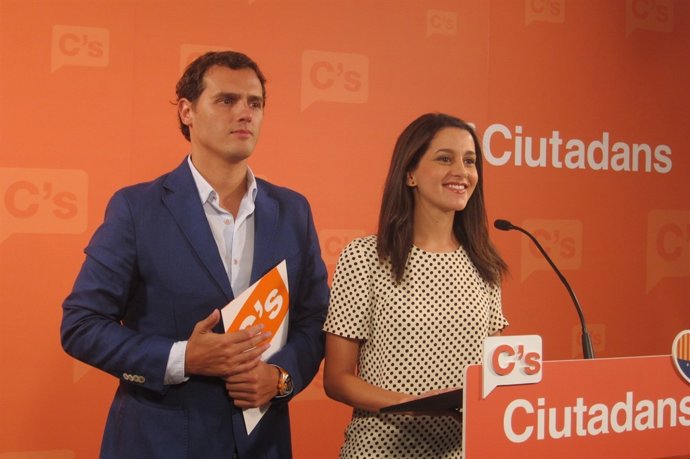 El líder de C's, Albert Rivera, y la candidata el 27S, Inés Arrimadas