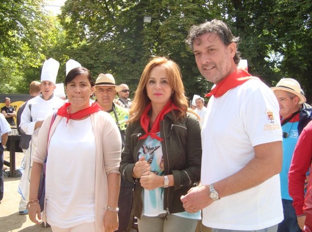 Ana Sánchez, Silvia Clemente y José Luis Vázquez, en la judiada