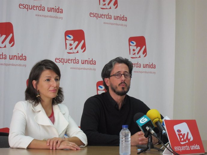 Yolanda Díaz y Carlos Portomeñe en rueda de prensa Esquerda Unida