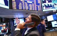 Wall Street vive su peor jornada en cuatro años por la inestabilidad económica en China