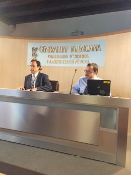 Rueda de prensa de presnetación del informe de financiación para el Gobierno