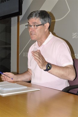 El consejero de Presidencia de Aragón, Vicente Guillén