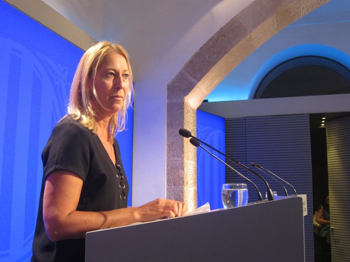 La portavoz del Govern Neus Munté en rueda de prensa tras el Consell Executiu