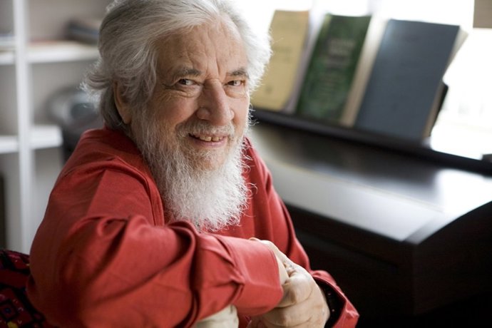 Claudio Naranjo, doctor