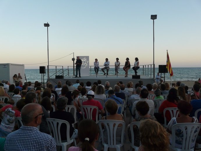 Acto de Junts pel Sí en Cambrils (Tarragona)