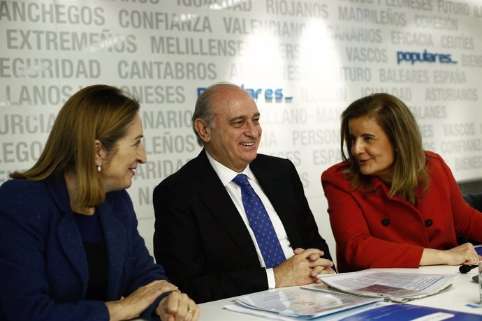 Ana Pastor, Jorge Fernández Díaz y Fátima Báñez