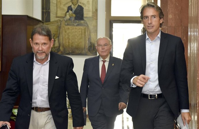 Juan, Nombela y De la Serna