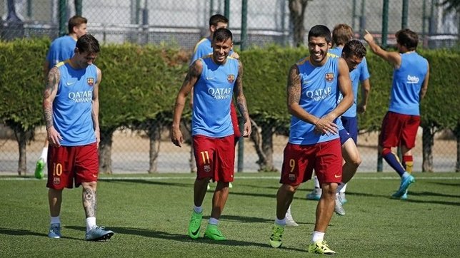 Messi, Neymar y Suárez entrenando con el Barcelona