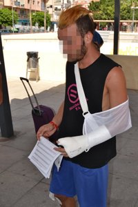 "Empezaron a gritarnos y tras el golpe no recuerdo nada"