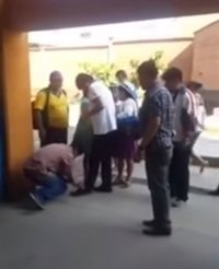 Morales niega haber ordenado a un suboficial que le atase el zapato