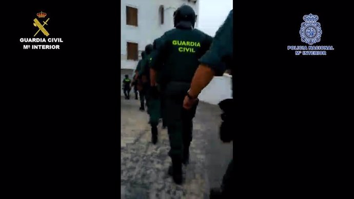 Dos detenidos acusados de robos en Murcia y Madrid