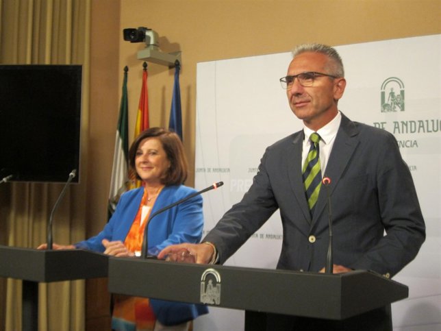 Miguel Ángel Vázquez  y María José Sánchez Rubio.