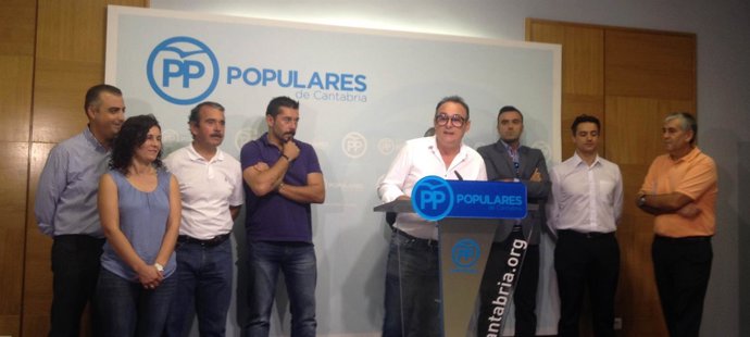 Alcaldes y representantes del PP en ayuntamientos pasiegos