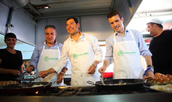 Elías Bendodo, Juanma Moreno y Pablo Casado