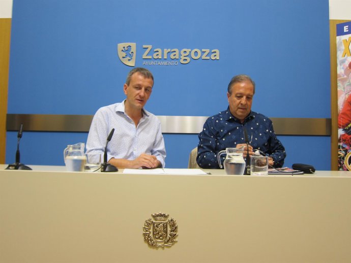 Rivarés y el director del EIFOLK, Martínez Quesada 