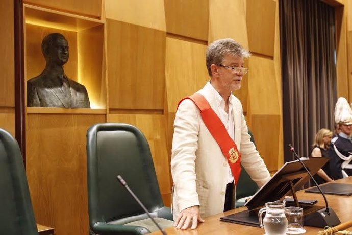 El nuevo alcalde de Zaragoza, Pedro Santisteve