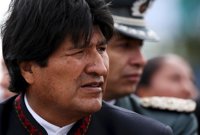 Morales aconseja a Chile que negocie antes de "perder" otra vez en La Haya