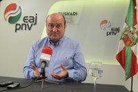 Ortuzar advierte de que el PNV "estará muy atento" al TAV para saber si Pastor "esta vez ha dicho la verdad" 