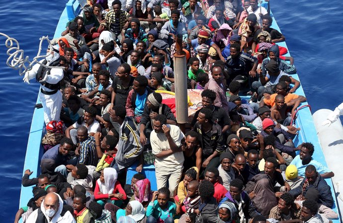 Inmigrantes rescatados en Lampedusa