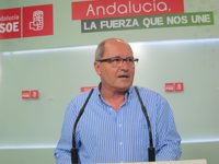 El PSOE-A analizará la petición de la comisión sobre cursos de formación