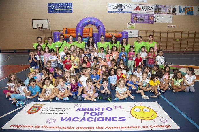 Clausura de 'Abierto por vacaciones' en Camargo