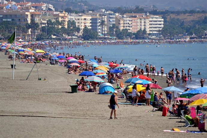 Estepona turismo ocupación hotelera personal empleado julio