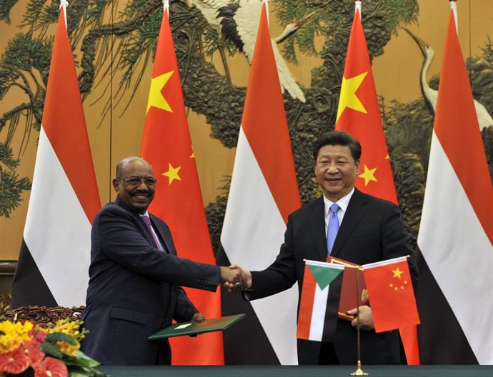 Xi Jinping y Omar al Bashir