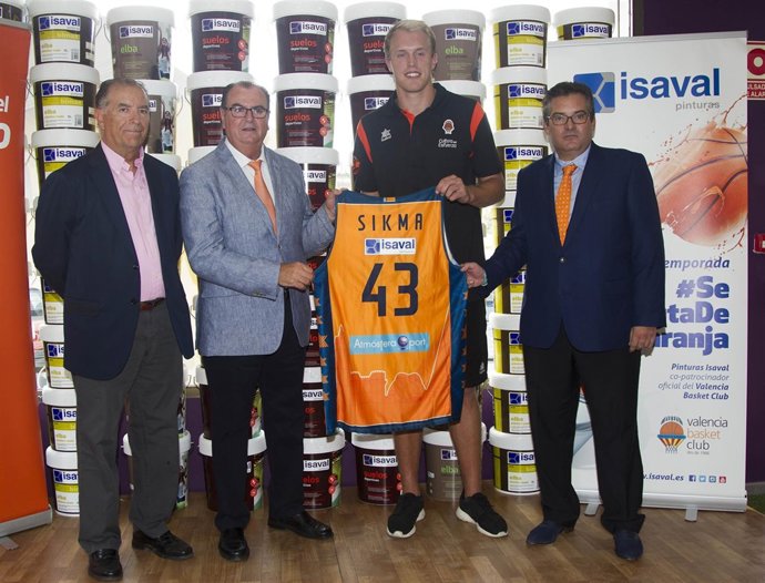 Luke Sikma, presentado en el Valencia Basket