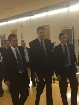 Xavier García Albiol, con Rafael Hernando y Bermúdez de Castro