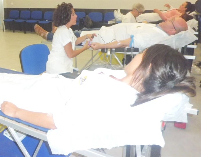 Los trabajadores de Procavi donan sangre