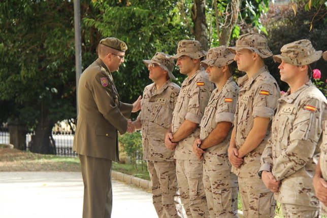 Despedida de los  militares en Salamanca