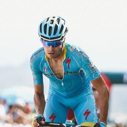 Mikel Landa gana la undécima etapa de la Vuelta 2015